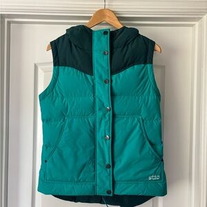 Stio Turquoise Turnbolt Down Vest